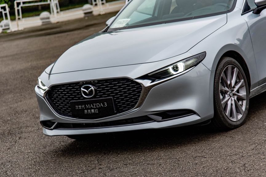 次世代长安马自达3昂克赛拉售价11.59万起,首推2.0l 自动质雅版