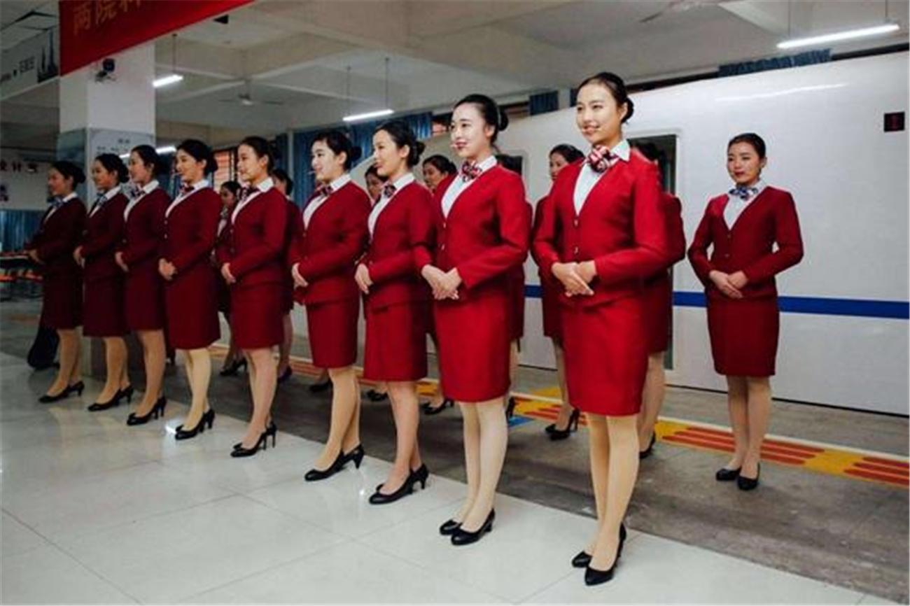 高铁检票时间只有五分钟原因你知道吗乘务员道出了事实