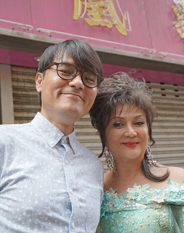 83岁谢贤复出拍戏,与冯宝宝合作,期待青春的火花再次归来