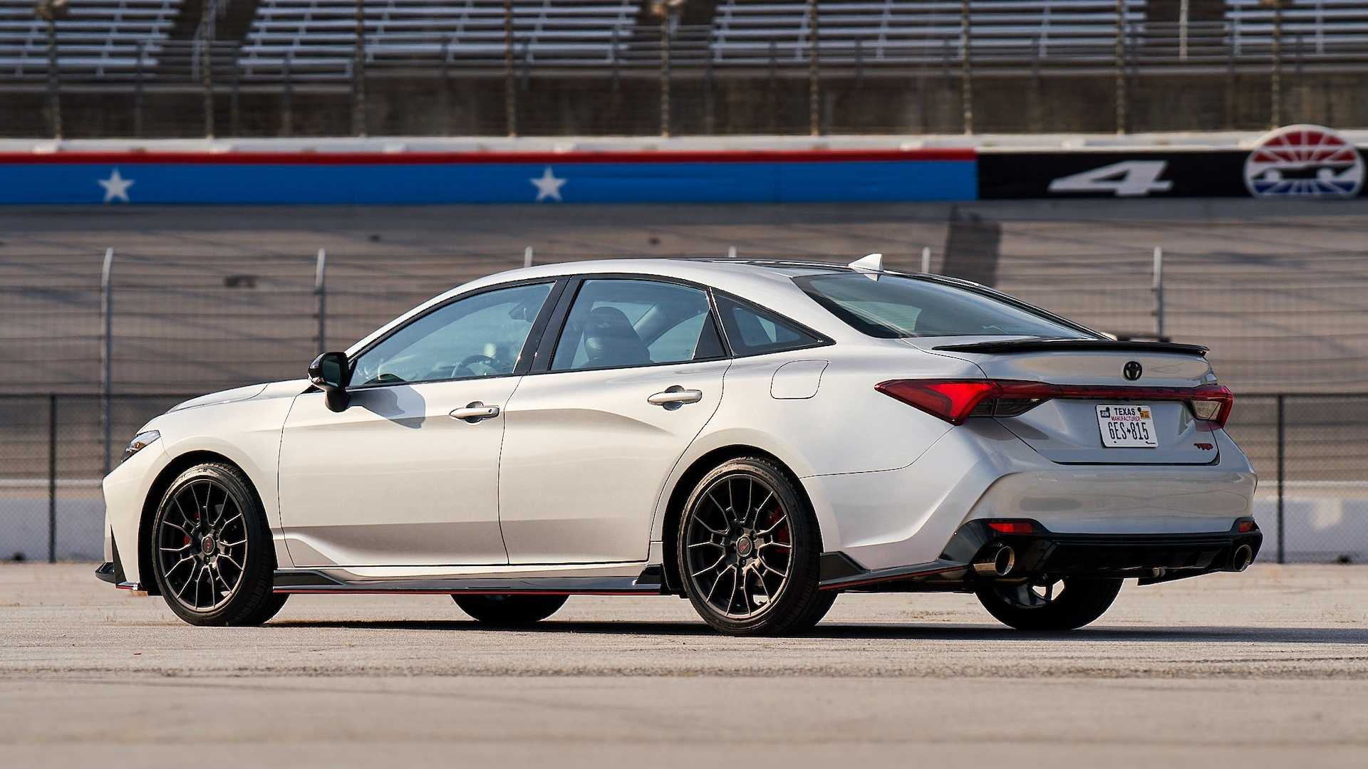 68万人民币 高性能版亚洲龙trd售价公布