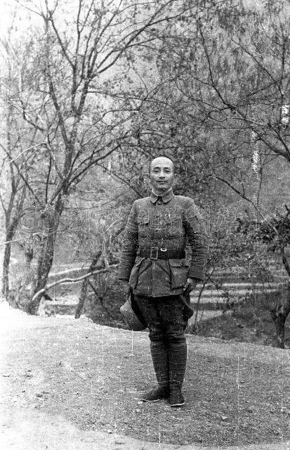 沈澄年和杨文瑔一样,也是一位抗日名将,他比杨文瑔晚一年被俘.