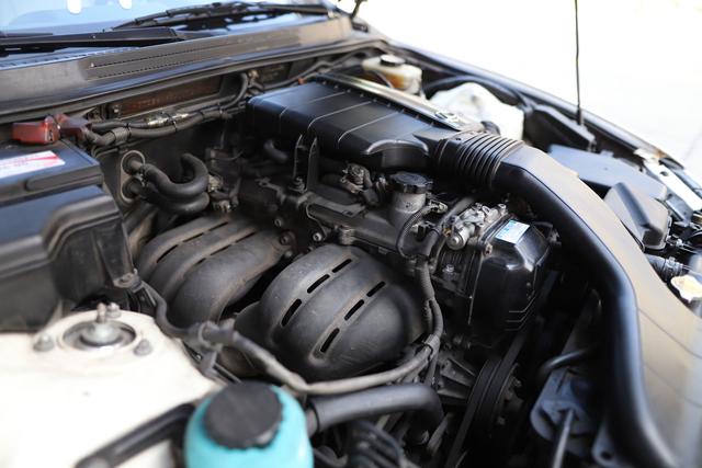 二十年前给你66万,你会做什么?会不会买这辆凌志is200咬地鲨!