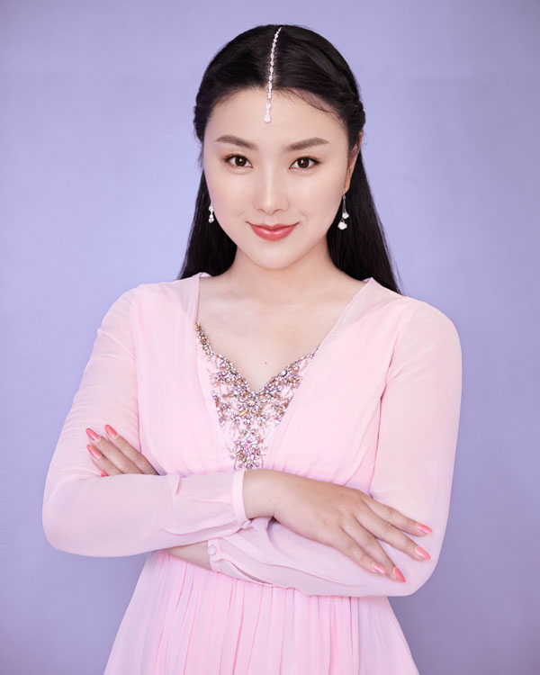 歌手肖洋《峨眉山》暖心备至 心旷神怡犹如秋风拂面