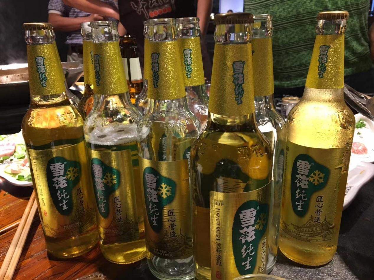 国产啤酒之王诞生力压百威青岛世界销量第一品牌价值1570亿元