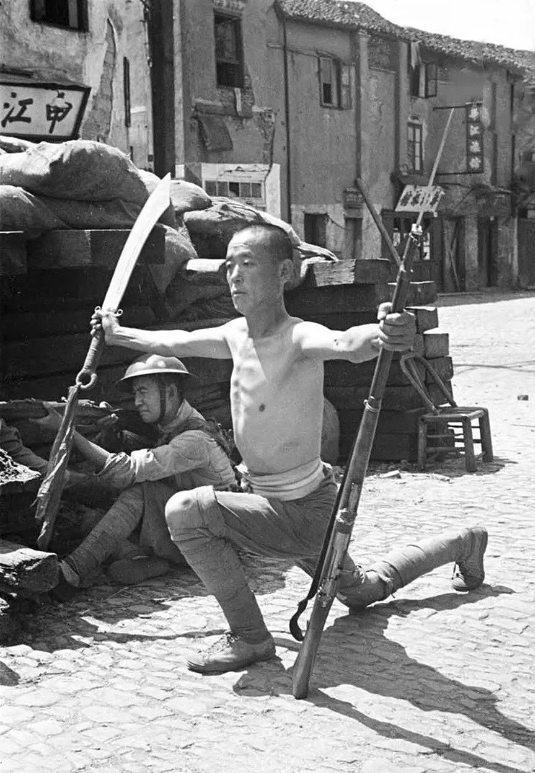 淞沪会战后,为什么桂军不就近征兵,而是不远千里回广西补充?