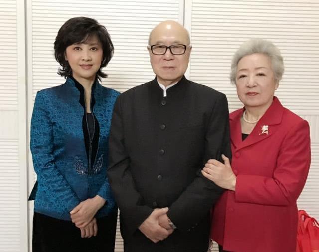 她经历两段婚姻,53岁再嫁,如今67岁被宠成40多岁|朱琳|婚姻|徐少华