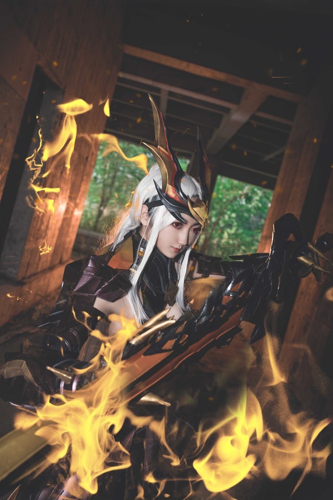 cos:王者荣耀,花木兰 水晶猎龙者