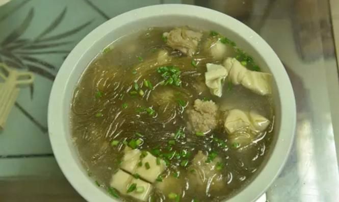 台州特色小吃"豆面碎",入口柔而滑,有一种清新爽口的乡土风味