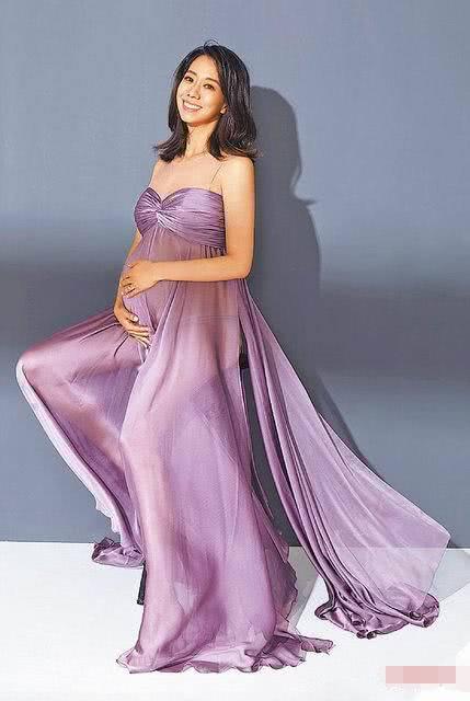 41岁吴辰君顺利诞下二胎儿子嫁入豪门7年很幸福因长相被嫌丑