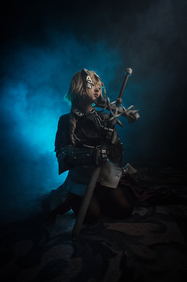 贞德cos:主啊!如今我将再一次,让这面旗帜为了救国而挥舞