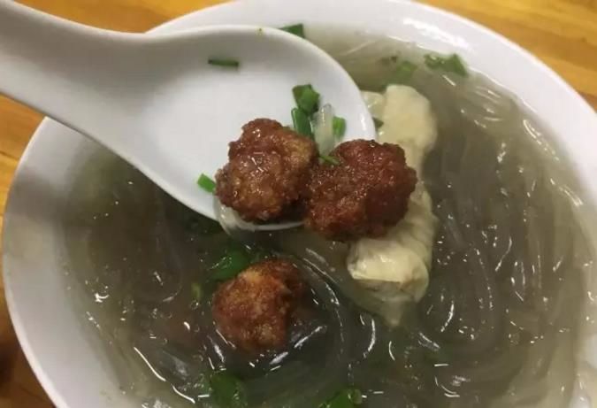 台州特色小吃"豆面碎",入口柔而滑,有一种清新爽口的乡土风味