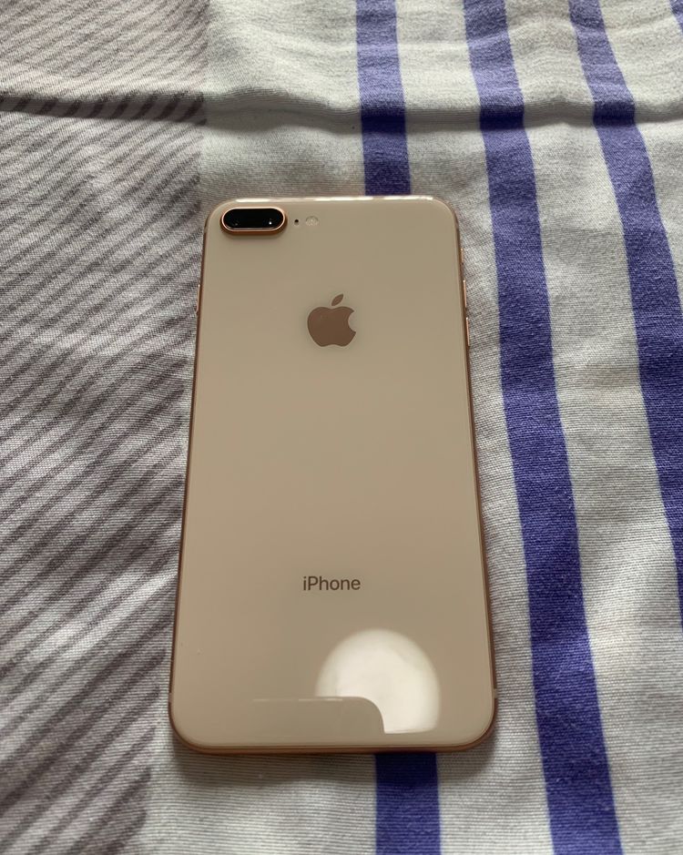 网友花3200买的港版iphone8plus用了几天才发现被骗了