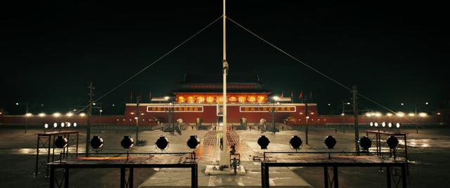 当我们被大时代的洪流淹没,是《白昼流星》照亮了未来