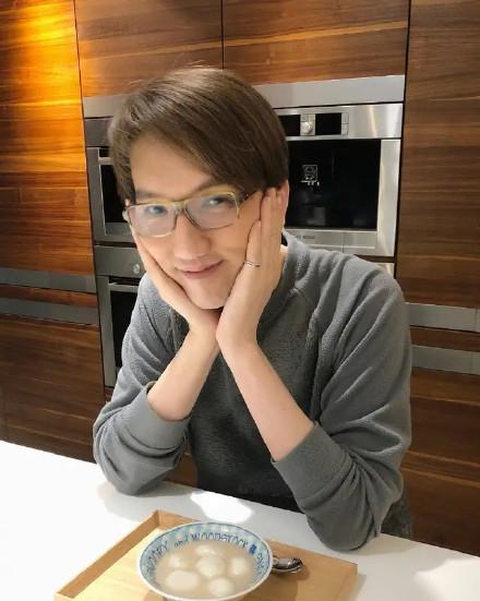 发展成妻子,孩子疑似已经上初中|林志炫|优客李林|单身情歌_新浪新闻