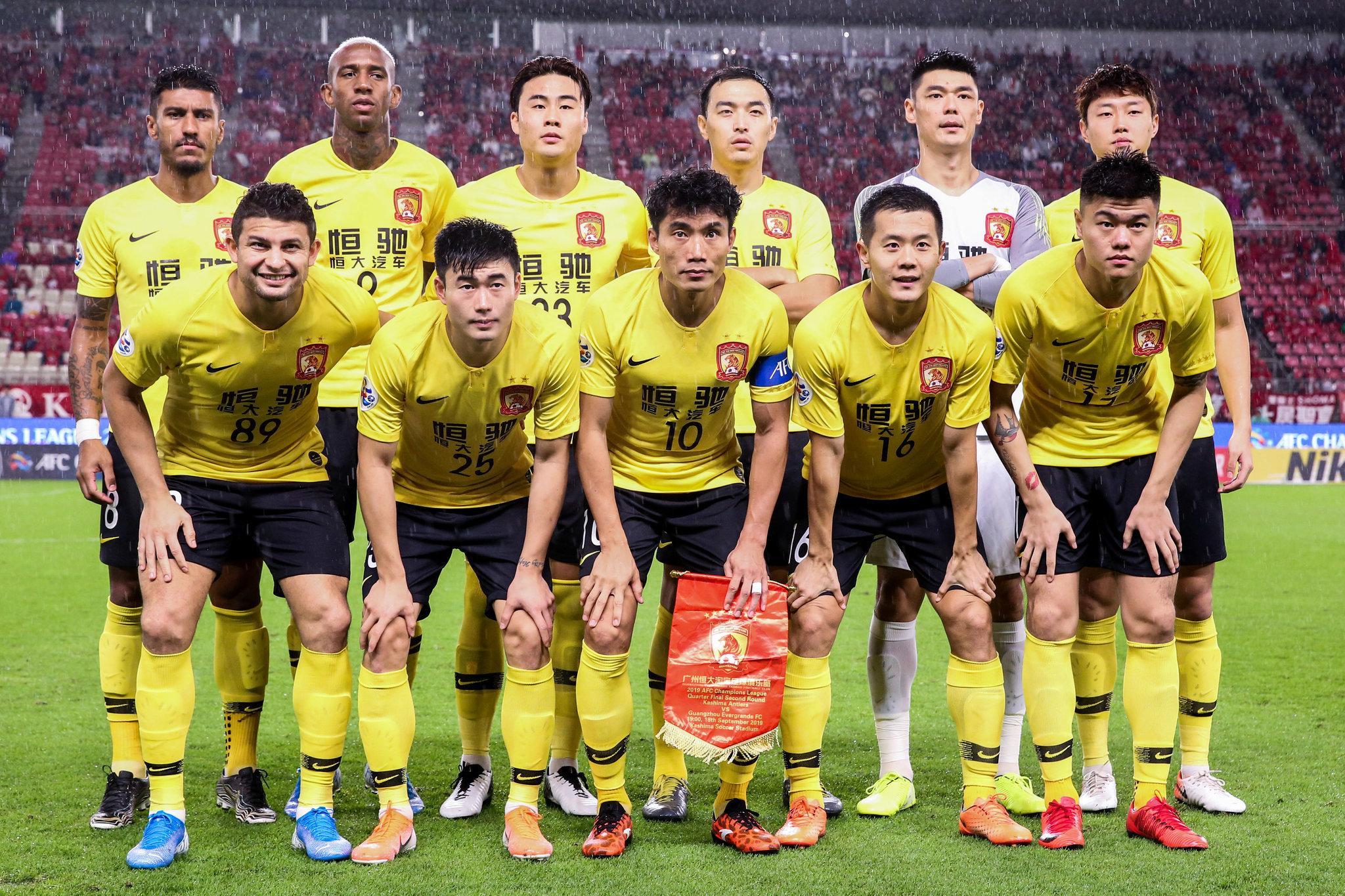 恒大今晚首发阵容出炉!豪华3大外援领衔,老将郑智,冯潇霆先发