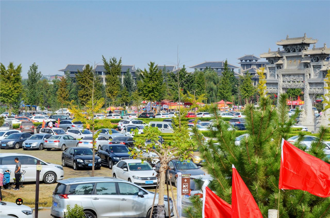 山东这家5a景区的停车场别有洞天,俯视才能看到,极具文化底蕴