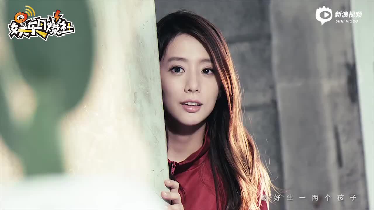 视频:丁文琪怀二胎后与林宥嘉出境 背后搂肩甜似结婚照