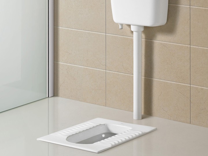 小户型卫生间不要装马桶了,现在流行这样设计,实用又省空间