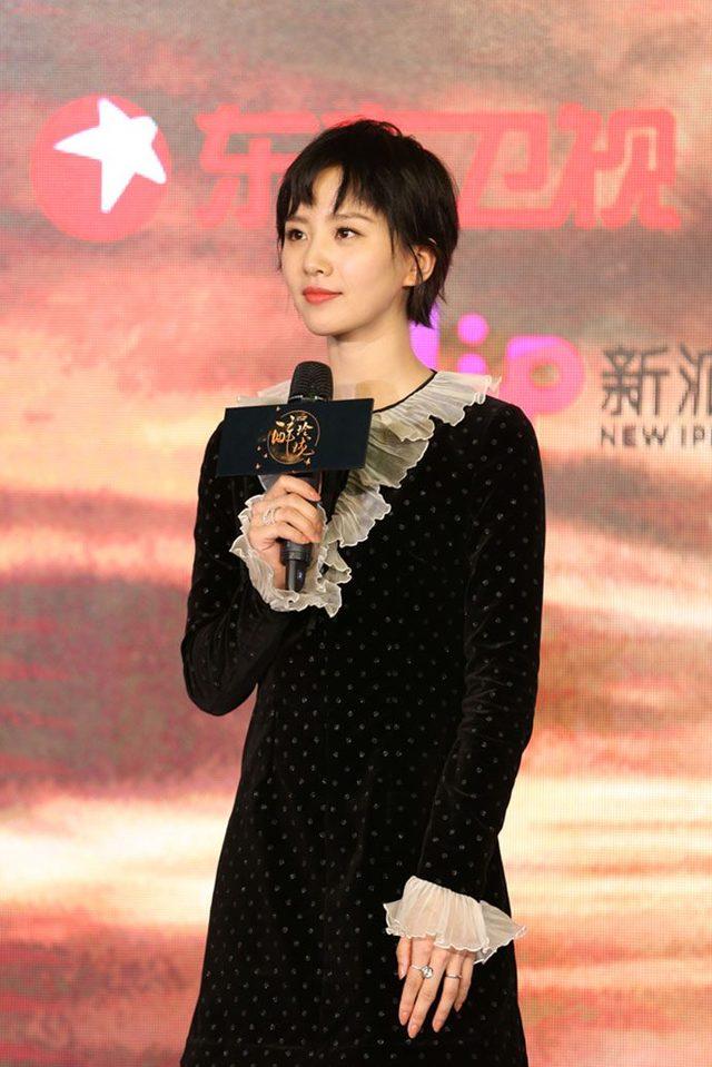 女星留狗啃式刘海赵丽颖像小正太刘诗诗干练杨幂认不出