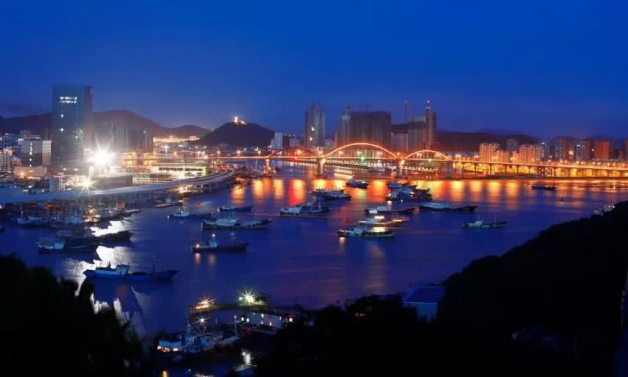 游普陀山、东极诸岛一定不要错过的小镇,沈家门渔港小镇_新浪新闻