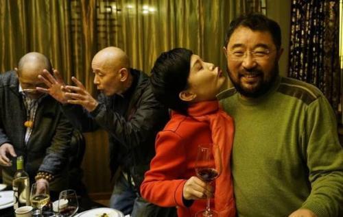 他是著名导演,潘虹、王小丫都是他的前任,今72岁无人陪伴