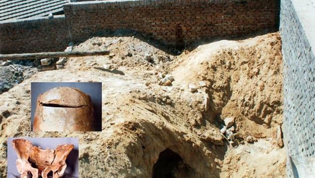 明朝古墓出土将军骸骨,枕骨砍断坐实清朝百年传闻,网友:泪目