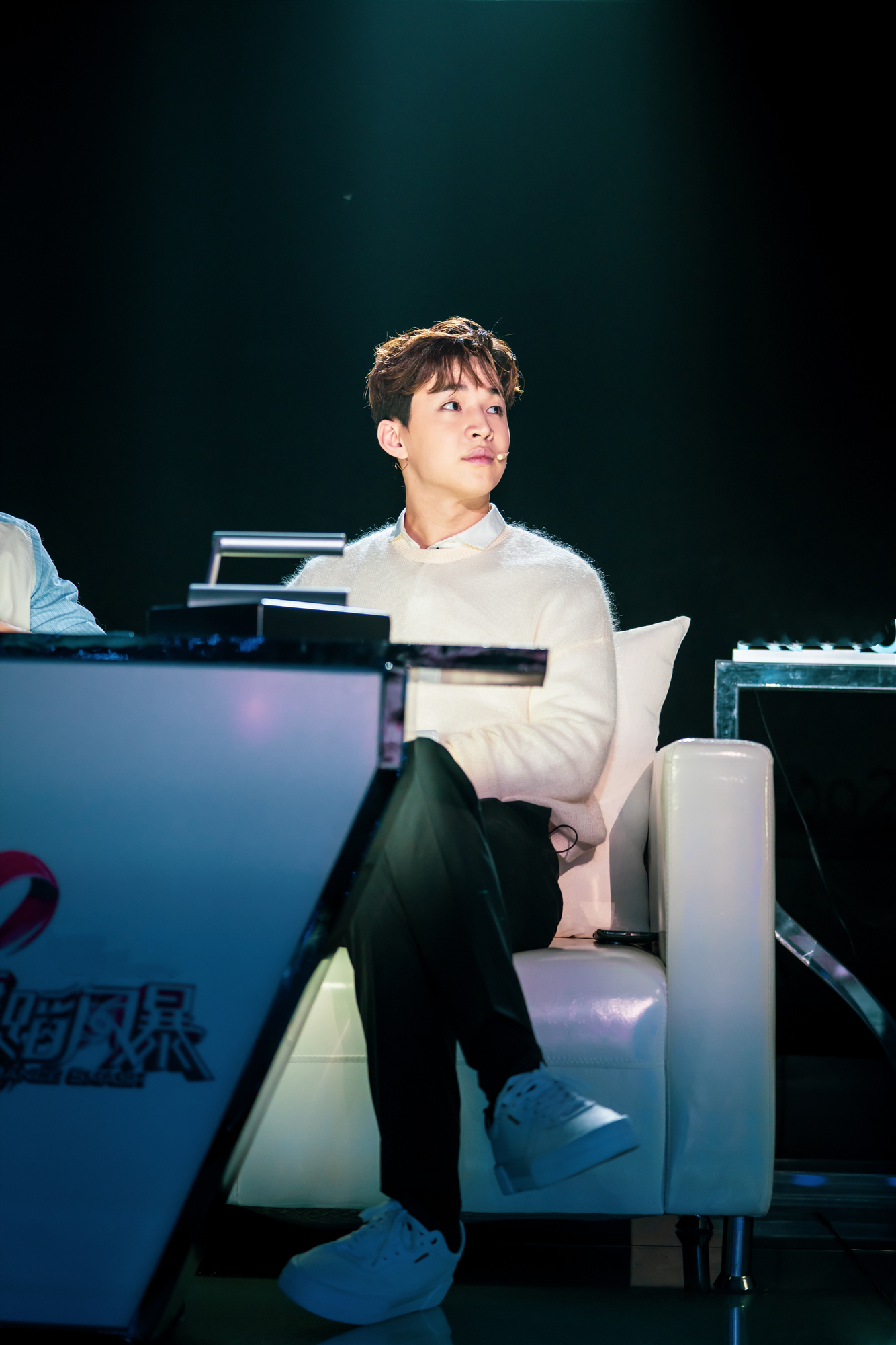 刘宪华加盟舞蹈风暴多面综艺感助力起舞盛宴