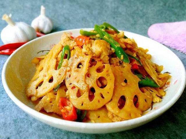 "我用炝炒藕片满足了我的闺蜜""她怎么说""这也太好吃了"