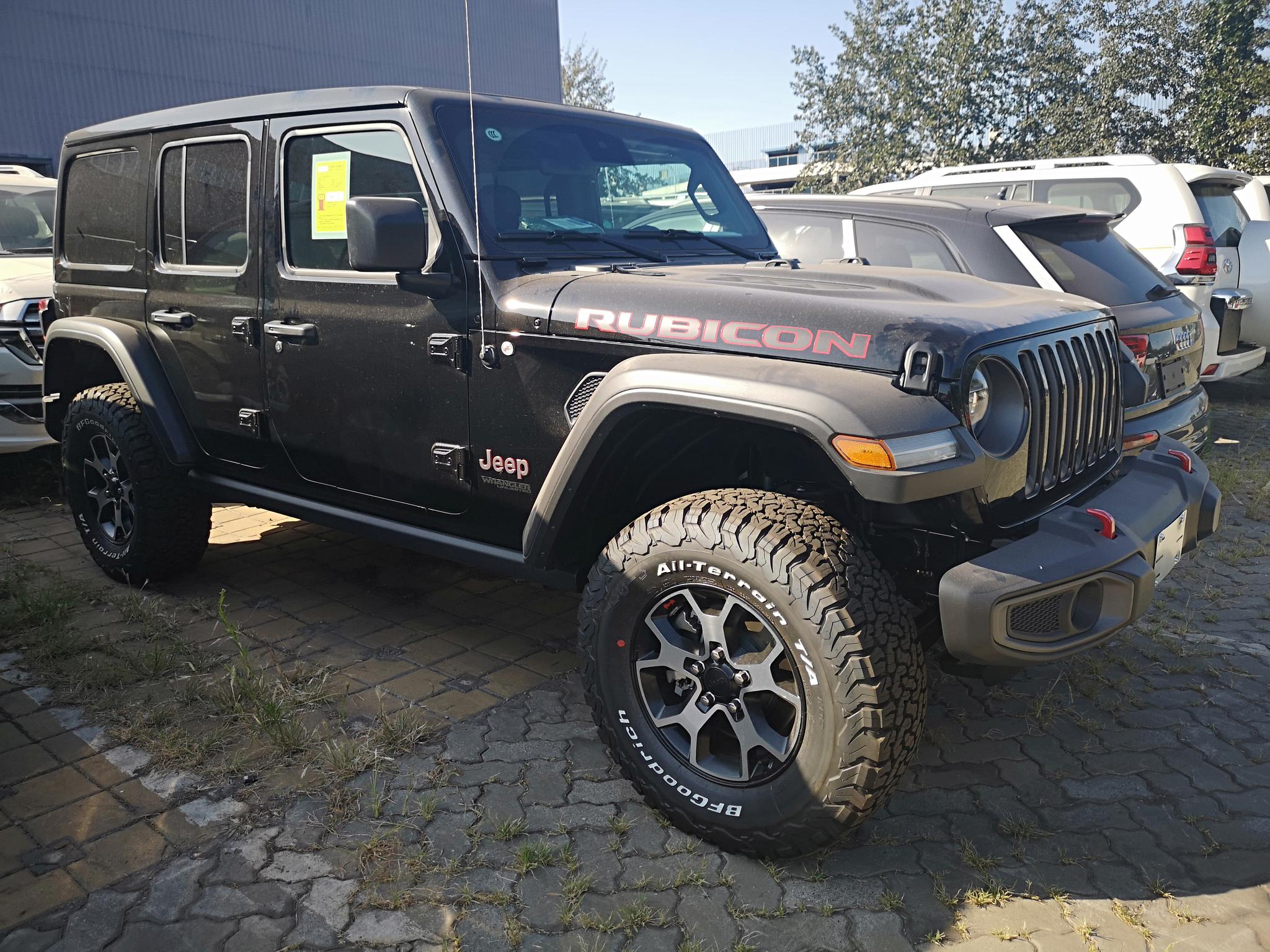 2019款加版牧马人港口现车充足颜色齐全