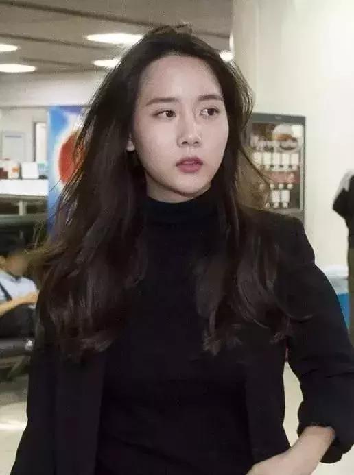 又一韩国女星承认出柜!同性女友为结婚,打男性荷尔蒙扮成小鲜肉