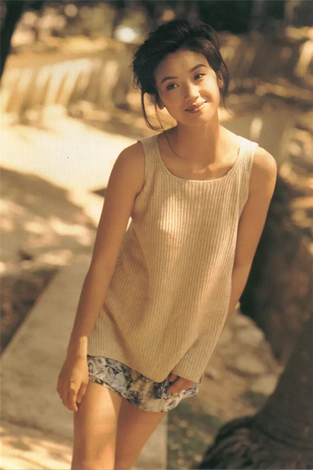 95年的《呆佬拜寿》:刘青云演技巅峰,一块臭豆腐引发的爱情