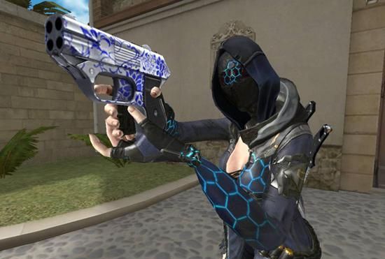 如上图便是这次的新角色女性影武者,目前她的名字叫做"睿"