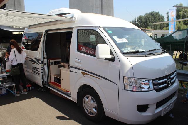 这才是国内最便宜的房车,带卫生间 浴室,蓝牌c本可驾售12.98万