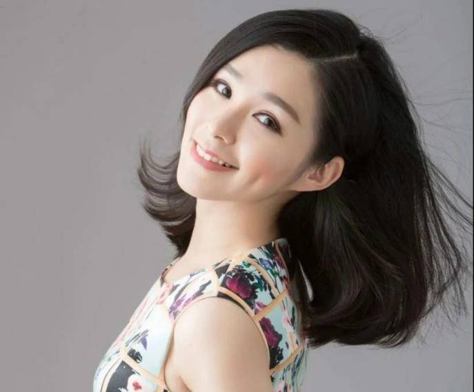 15岁出道,曾获“魅力女主播”大赛冠军,如今32岁婚恋却成谜