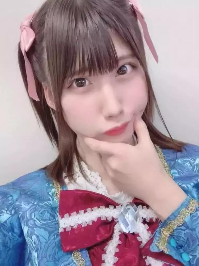 等到松冈笑南回家时,将她用毛巾的嘴捂住,强行将她拖倒在地,推断出其