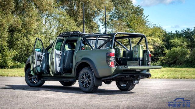 装甲车配置里卡多改装福特ranger皮卡