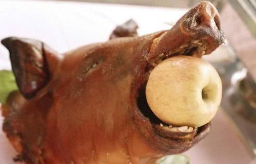 其肉质会经历从生到熟的过程,也就意味着猪的表情或许是会很狰狞的