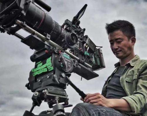 《战狼3》很有可能在明年的暑期档上映,因为暑期档