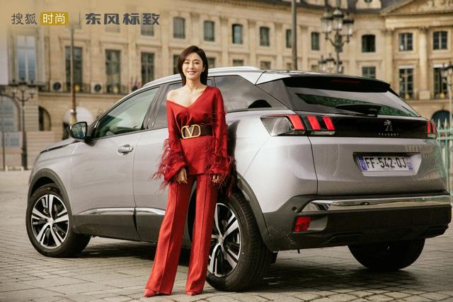 秦岚驾驭东风标致4008 邂逅巴黎白月光-新浪汽车