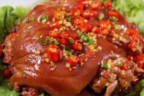 红烧肘子的家常版做法,口味香醇不油腻