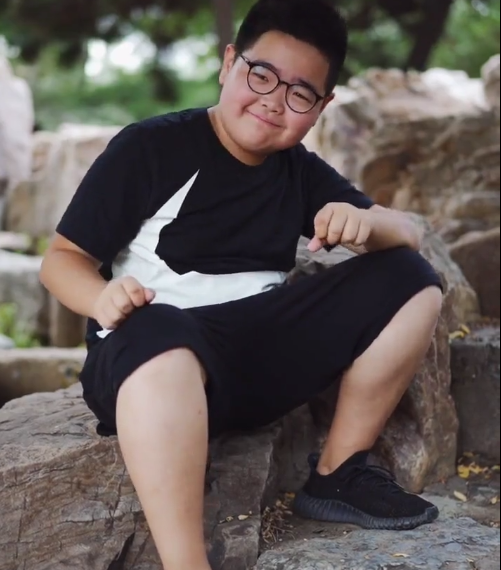 乡村爱情里的小孩谢腾飞长大成人,观众称可以代替谢永强演男主角