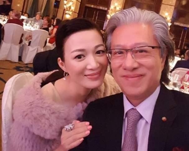 单亲妈妈也有春天,41岁杨思琦宣布嫁人怀二胎,情路失败后终逆转