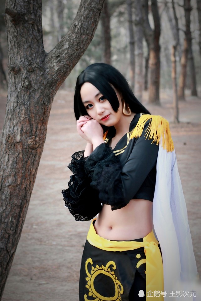 航海王cosplay波雅汉库克女帝奴家答应要保护你