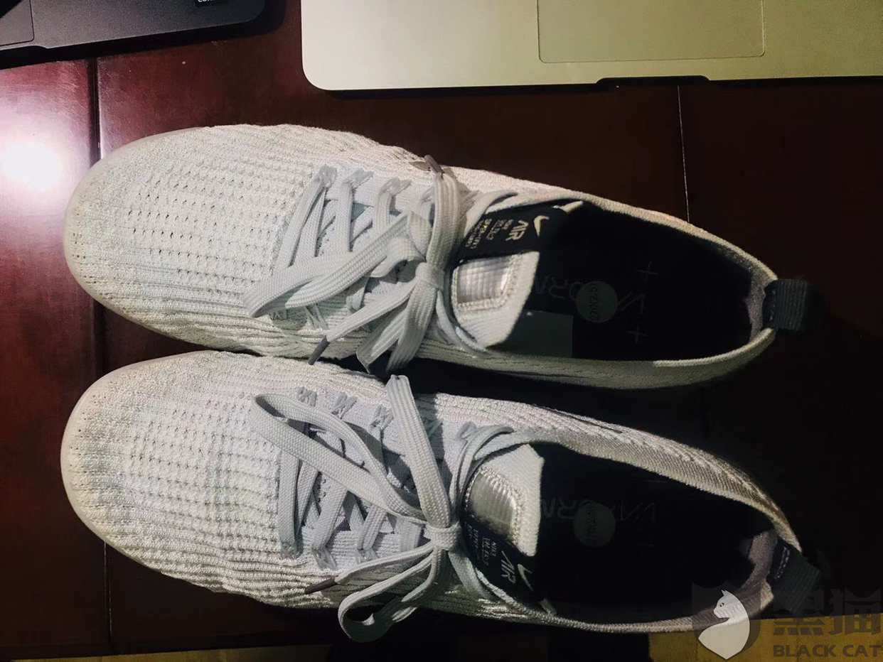  毒app上的鞋是正品吗(毒app买的鞋子是真的吗)