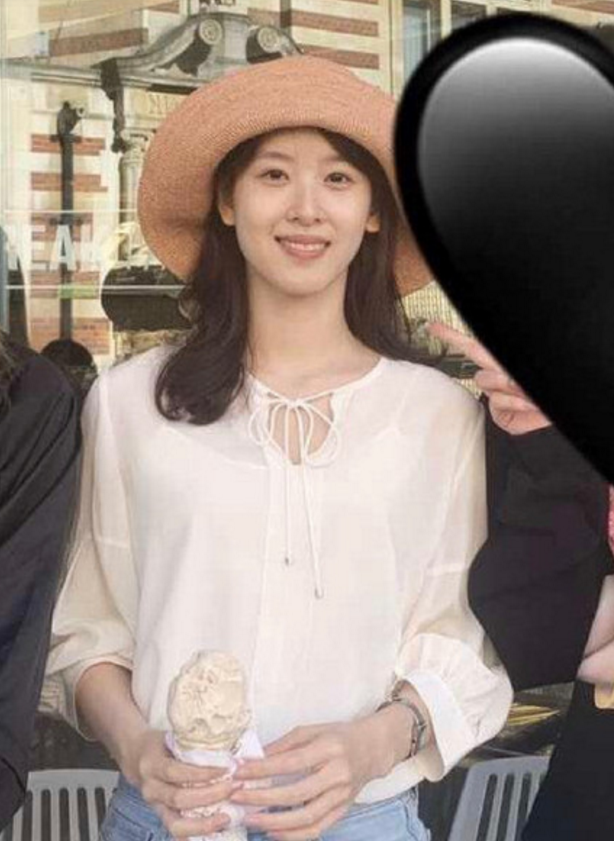 奶茶妹妹章泽天在剑桥频繁被偶遇,素颜被嘲,女神走下神坛?