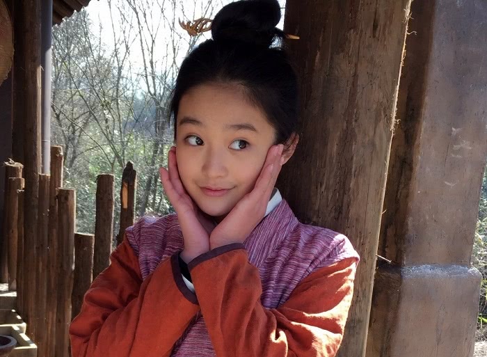 当年,柴蔚在《芈月传》中的表现格外出色,小小年龄的她就很有演技天分