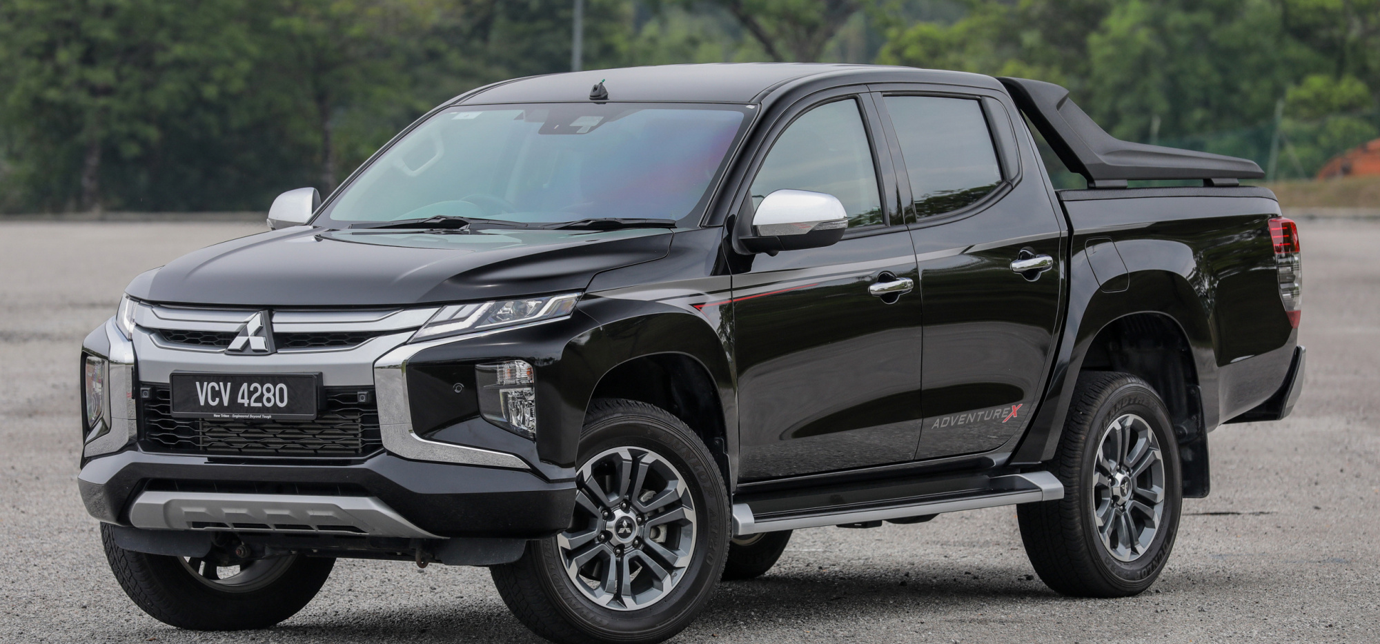 三菱triton配置升级具体情况如何,大众r系车型更新标识