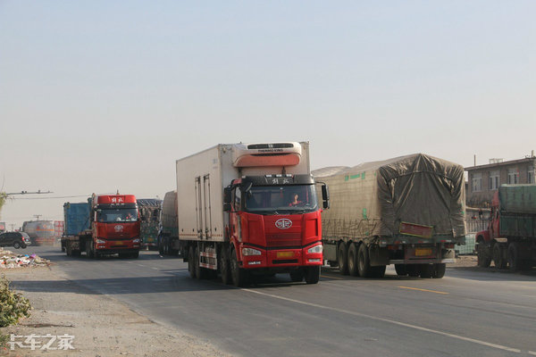 宁可累死自己,也要饿死同行,"馒头车"你怕不是个魔鬼吧?