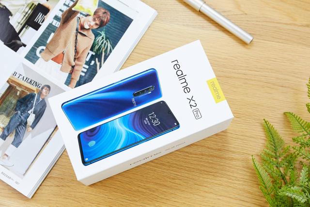 realme x2 pro抢先体验:90hz流体屏 50w闪充重新定义旗舰标准