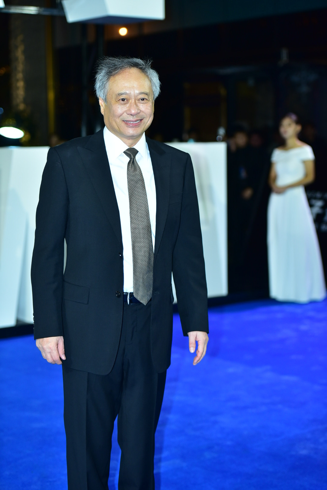 《双子杀手》首映:李安打造最贵男演员,威尔·史密斯开表演课